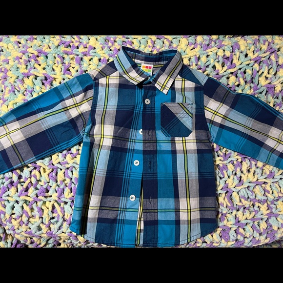 18m toddler boys button down bundle - Picture 2 of 5